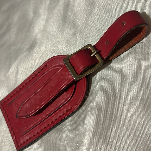 Authentic Louis Vuitton Red Leather Mini Luggage Tag - Picture 4 of 5